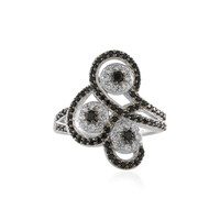 Bague en argent et Spinelle noir
