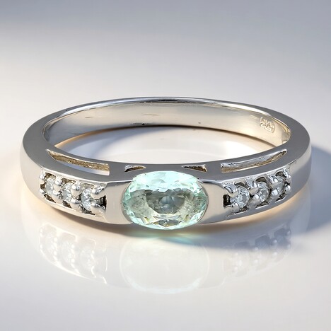 Anello in argento con Tormalina