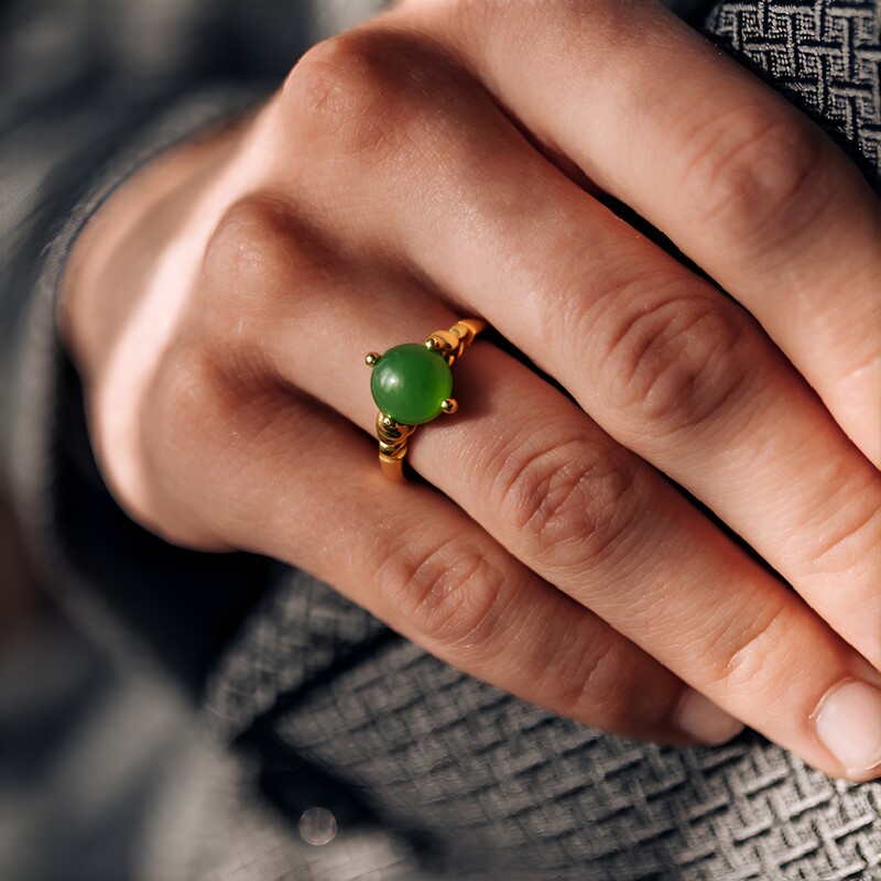 Zilveren herenring met een keizerlijk chrysopraas