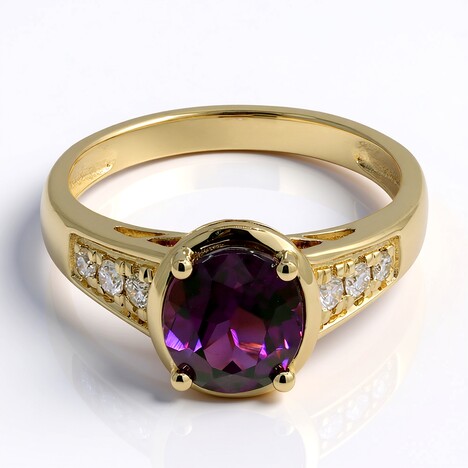 Anello in oro con Rodolite (CIRARI)