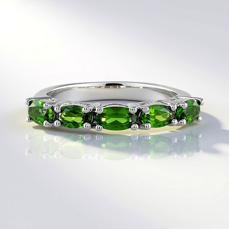 Anello in argento con Diopside Russo