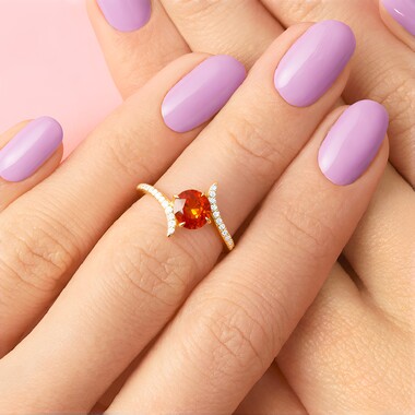 Gouden ring met een spessartien (AMAYANI)