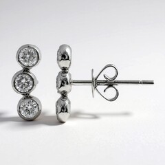 Orecchini in oro con Diamante SI1 (H) (CIRARI)
