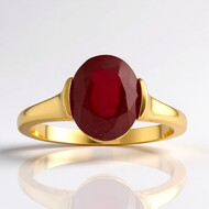 Zilveren ring met een Bemainty robijn