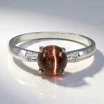 Anello placcato in platino con Scapolite Occhio di Gatto