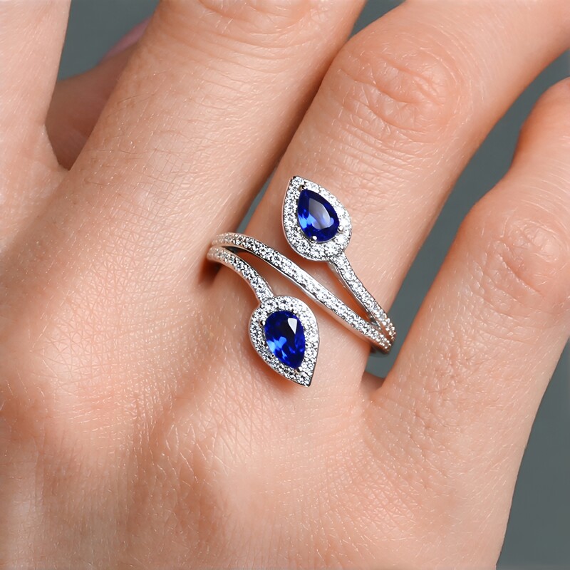 Bague en argent et Kyanite du Népal