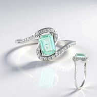 Anillo en plata con Esmeralda color Paraiba