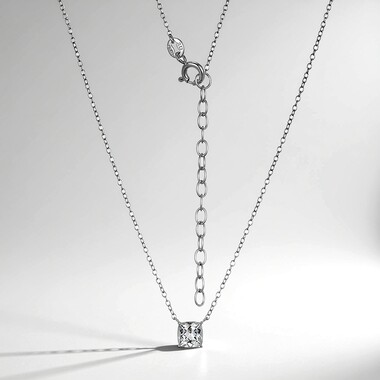 Collier en argent et Topaze blanche