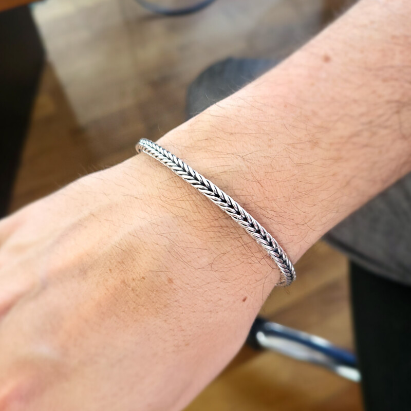 Brazalete en plata (Bali Barong)