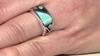 Anillo en plata con Turquesa azul del Mohave Kingman (Jones Lee)