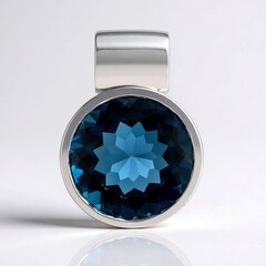 Ciondolo in argento con Topazio Blu Londra (de Melo Essence)