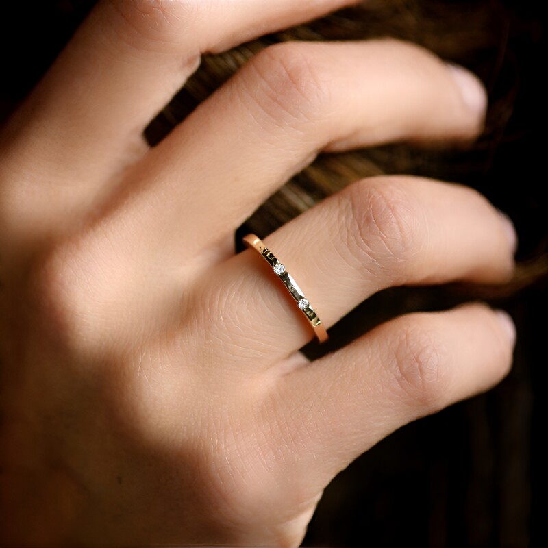Anillo en oro con Diamante rosa de Francia de Argyle SI1 (Annette)