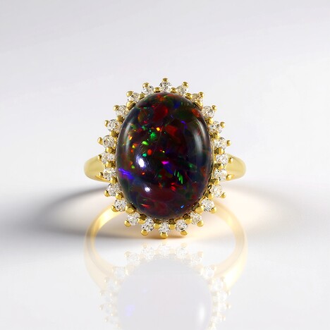 Anello in argento con Opale Mezezo