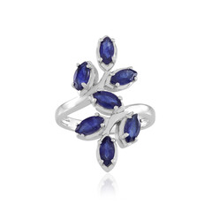Bague en argent et Saphir bleu de Madagascar