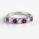 Anello in argento con Rodolite di Naktamunda
