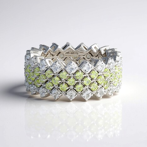 Bague en argent et Topaze blanche