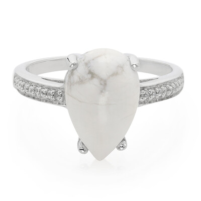 Anello placcato in platino con Howlite