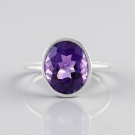 Anillo en plata con Amatista de Marruecos