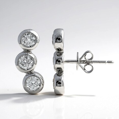 Orecchini in oro con Diamante SI1 (H) (CIRARI)