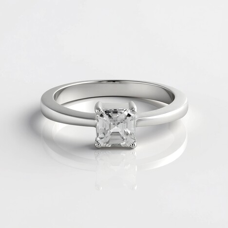 Anello in argento con Zircone
