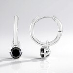 Orecchini in argento con Diamante Nero
