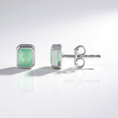 Orecchini in argento con Smeraldo Colombiano