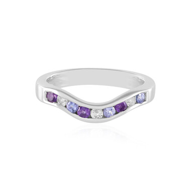 Anello in argento con Tanzanite