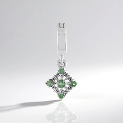 Ciondolo in argento con Alessandrite