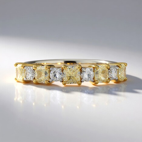 Anello in oro con Diamante Giallo SI2 (CIRARI)