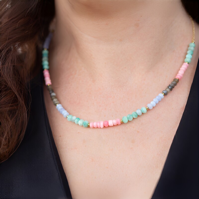 Collar en plata con Ópalo rosa