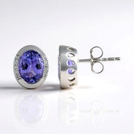 Pendientes en oro con Tanzanita AAA (de Melo Gold)