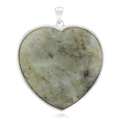 Zilveren hanger met een labradoriet