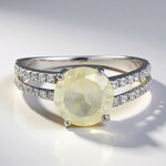 Anello in argento con Ortoclasio