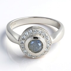 Anello in argento con Spectrolite