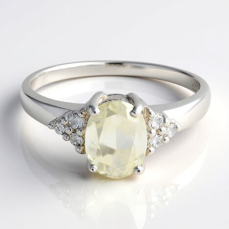 Anello in argento con Kunzite Canarino