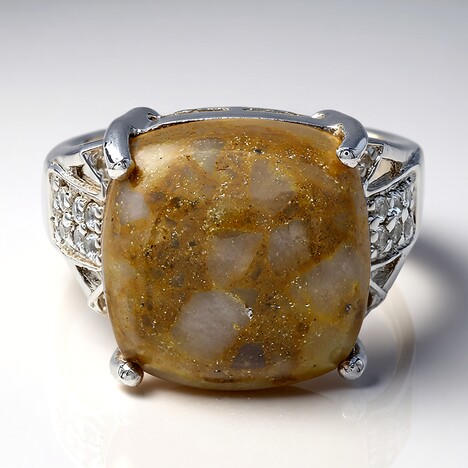 Anello in argento con Quarzo Dinosauro