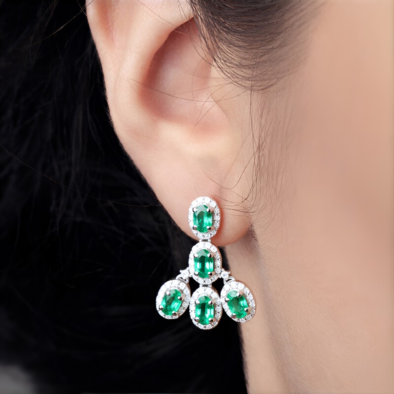 Russischer Smaragd-Silberohrringe