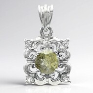 Colgante en plata con Espectrolita