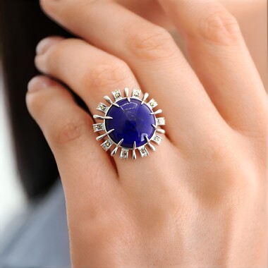 Zilveren ring met een lapis lazuli (Annette classic)