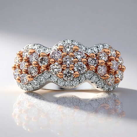 Anello in oro con Diamante Rosa I1 (CIRARI)