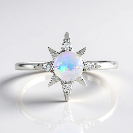 Bague en argent et Opale Welo