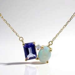 Collana in oro con Tanzanite AAA