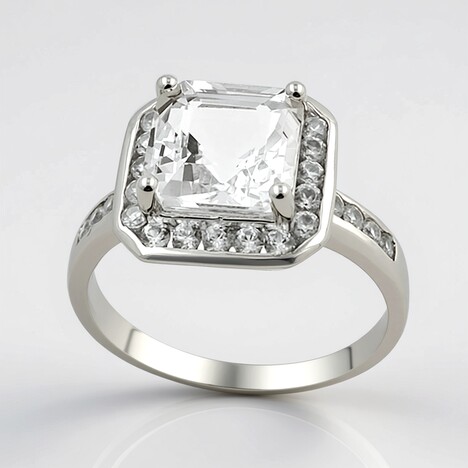 Anello in argento con Danburite