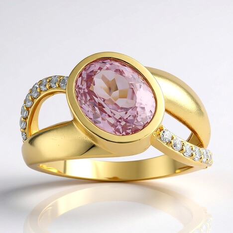 Anello in oro con Kunzite Brasiliana (de Melo Gold)