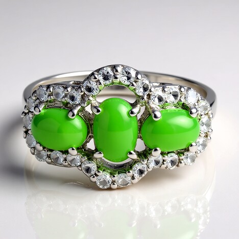 Anello in argento con Crisoprasio Imperiale