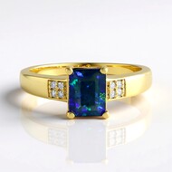 Anello in argento con Opale Mezezo
