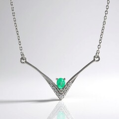 Collana in argento con Smeraldo Russo