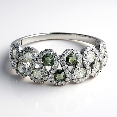 Anello placcato in platino con Zaffiro Verde (non riscaldato)