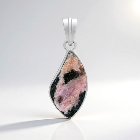 Ciondolo in argento con Rodonite Sulavesi (Bali Barong)
