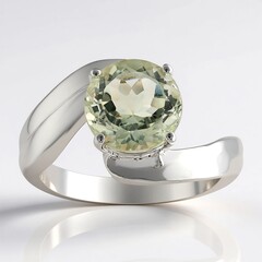 Anello in argento con Ametista Verde